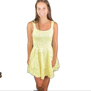 Speechless Sleaveless Yellow Mini Flare Party Dress Lace Overlay Jr. Size 3